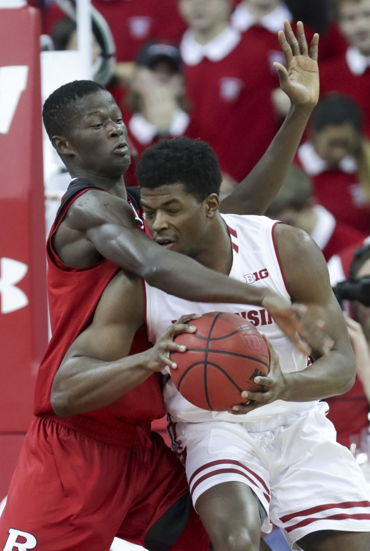 Badgers 69, Scarlet Knights 64
